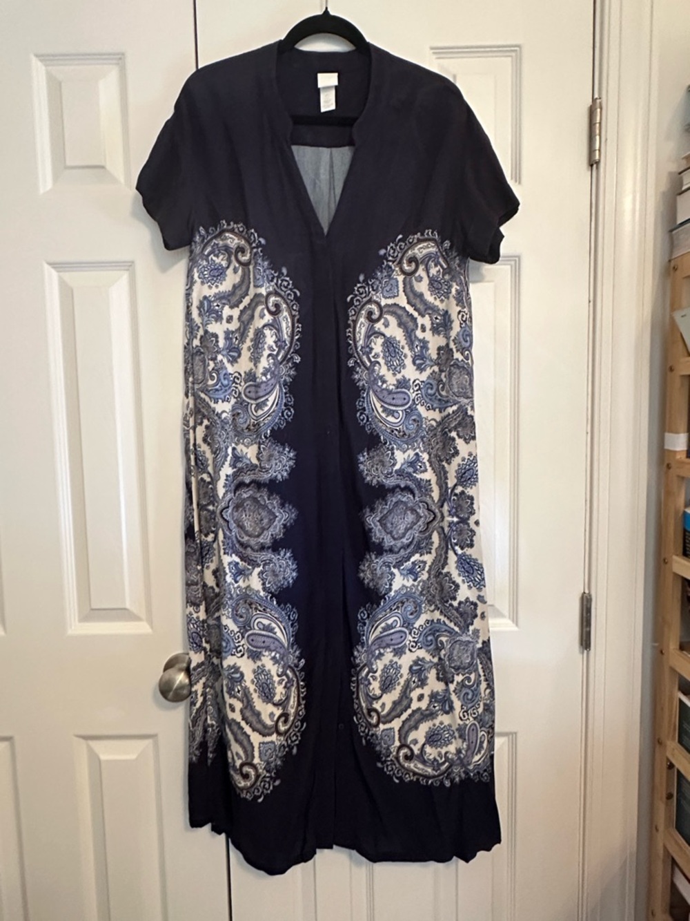 H&M Navy Blue and White Paisley Maxi Dress, size 4, pre loved